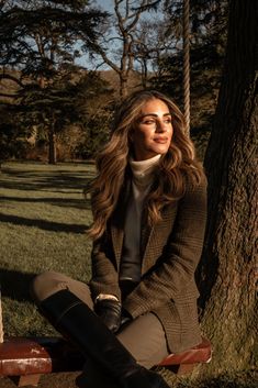 9 Timeless Wardrobe Staples From John Lewis For Spring English Countryside Outfit, English Country Fashion, Countryside Outfit, Countryside Fashion, Lydia Elise Millen, Sweater Outfits Fall, Country Fashion, Timeless Wardrobe, Timeless Wardrobe Staples