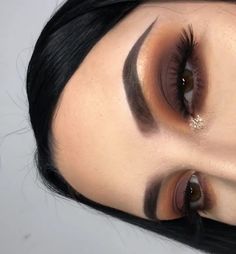 Eye Makeup Images, Beginners Eye Makeup, Glossy Makeup, Fall Makeup Looks, Eye Makeup Pictures, Eye Makeup Designs