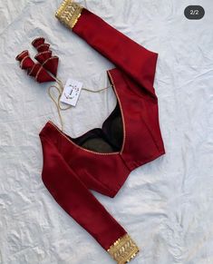 Blouse And Pants Outfit Wedding, Bridal Blouse Ideas, Plain Red Blouse Design, Velvet Blouse Designs For Lehenga, Velvet Blouse Back Design, Red Velvet Blouse Designs, Velvet Blouse Back Neck Designs, Pattern Blouse Designs Latest, Blouse Design For Bride