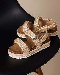 Introduce your little ones to the best of summer with our kids' BIGMONA sandals. These cute and stylish flatform sandals are perfect for any summer adventure and feature a secure slingback ankle strap with elastic and adjustable hook and loop velcro straps. Give them the gift of comfort and style this season. 1.5 inch heel height Synthetic upper material Synthetic lining Synthetic sock Synthetic sole Imported Steve Madden Store, Apparel Merchandising, Flatform Sandals, Summer Adventures, 5 Inch Heels, Spring Tops, Velcro Straps, Hook And Loop, Fun Bags