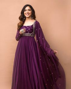 अनारकली सूट, Anarkali Designs, डिजाइनर कपड़े, Anarkali Dresses, Gaun Fashion