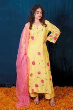 Yellow chanderi silk kurta with contrast floral embroidery. Paired with a pant and contrast dupatta. - Aza Fashions Contrast Dupatta, Kurta Pant Set, Silk Kurta, Embroidery Floral, Straight Kurta, Kurta With Pants, Silk Embroidery, Pants Pattern, Pant Set