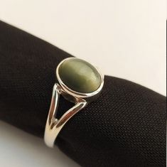 Material :- Silver (925 Solid Sterling Silver) Gemstone:- Natural Cat's Eye Item Weight :- approx. 2.75 Grams Stone Size :-   7 MM X 9 MM Stone Shape :- Oval Cab Select Size in Variation , if you don't find perfect size please buy any size and message us your size we'll make Payment Policy We accept payment through PayPal. All payments must be made within 7 days of purchase. If you are experiencing some difficulty in paying through PayPal and need additional time, please  contact us. Shipping Po Cats Eye Jewelry, Amethyst Birthstone Ring, Green Amethyst Jewelry, Cat Eye Jewelry, Cats Eye Ring, Amethyst Birthstone, Green Amethyst Ring, Cats Eye Stone, Sterling Silver Jewelry Handmade