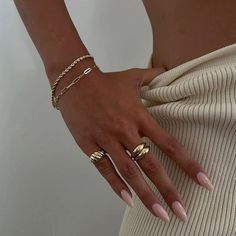 Jewellery Essentials, Aesthetic Rings, Ringe Gold, Gold Ring Stack, Accessories Ideas, Birthday List