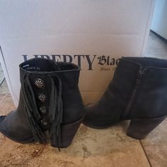 Liberty Black Mindy Boots Lb-712807. Size 10. Excellent Used Condition. Worn A Handful Of Times. Comes With Boot Bad And Box. Black Shoes, Bootie Boots, Ankle Boots, Size 10, Women Shoes, Boots, 10 Things, Women Shopping, Black