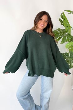 Martha Sweater in Green Cropped Green Sweater Outfit, Dark Green Jumper Outfit, Forest Green Outfits For Women, Emerald Green Sweater Outfit, Cozy Mom Outfits, Cute Modest Outfits With Jeans, Dark Green Sweater Outfit, Green Sweatshirt Outfit, Planning 2025