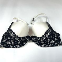 New Victorias Secret 34d Lined Demi Bra White Black Floral Lace Underwire #0410 Lot #0410 Minimal Staining/Pilling Underwire Adjustable Straps Black Party Bra With Contrast Lace, Black Bra With Contrast Lace For Party, Fitted White Evening Bra, Party Bra With Contrast Lace And Fitted Stretch, Party Bra With Contrast Lace And Fitted Design, Party Bra With Contrast Lace, Elegant Stretch Bra By Victoria's Secret, Elegant Stretch Bra From Victoria's Secret, Elegant Fitted Bra With Contrast Lace