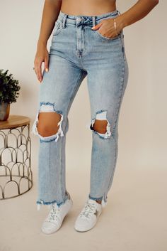 Feel like you're on top of the world in these Risen Owyn High Rise Crop Jeans! Suitable for any trend-setter, these lightwash jeans will have you looking cool with the handy distressing on the knees and ankle hem. Get ready to make a statement- the sky's the limit! Kendra typically wears a 5 in non stretch KanCan jeans, 3 in Stretch KanCan, and a 1 in Judy Blue. She is wearing the size 3. Product Details: Style: Crop Brand: RISEN Wash: Light Rise: High Fringe Ankle Distressing at knees Material Lightwash Jeans, Kancan Jeans, On Top Of The World, Comfy Leggings, Stylish Skirts, Neon Coral, Basic Fits, School Fits, Senior Pics