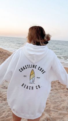 Surf Sweatshirt, Positive Hoodie, Beach Hoodie, Beachy Outfits, Trendy Crewneck, Beach Fits, Pull Oversize