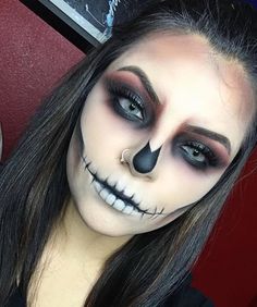 Skeleton Make Up Women, Women’s Skeleton Makeup, Skellington Makeup Female, Female Skeleton Costume, Halloween Makeup Looks Skeleton, Girl Skeleton Makeup, Skeloten Makeup, Half Skeleton Makeup Easy, Womens Skeleton Makeup