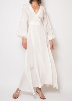 Long sleeve silk maxi dress Maternity 2023, Top Silhouettes, Ursula Dress, Classy Clothing, Tie Collection, White Wrap Dress, Set Clothes, Open Back Maxi Dress, Silk Dresses