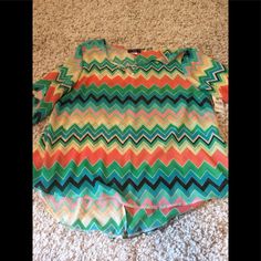 Sheer Top With Colorful Chevron Design. Still With Tags, Never Worn. Pinc Size 1x. I Accept Offers! Chevron Design, Sheer Top, Green Orange, Green And Orange, Top Blouse, Blouses, Womens Tops, Tags, Orange