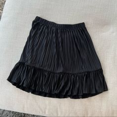 Black Zara Mini Skirt - Never Worn, Size Small Black Pleated Skirt For Day Out, Black Pleated Mini Skirt For Day Out, Black Flowy Mini Skirt For Day Out, Black Flowy Mini Skirt For Spring, Zara Black Skirt For Day Out, Zara Black Mini Skirt For Day Out, Black Flowy Skirt From Zara, Casual Pleated Mini Skirt By Zara, Zara Black Mini Skirt For Summer