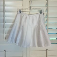 Nwot Wild Fable White Preppy Circle Skater Skirt Size Medium Waist: 14.5-15” Length: 16.5” Fitted A-line Tennis Skirt For Spring, White Fitted A-line Bottoms, White Pleated A-line Skirt, White Fitted Flared Mini Skirt, Spring Fitted A-line Tennis Skirt, Spring Pleated A-line Tennis Skirt, White Fitted Flared Skort, Spring Pleated Full Tennis Skirt, White Flowy Pleated Skirt For Daywear