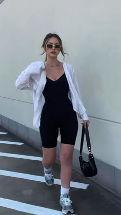 Cycle Shorts Outfit Summer, Trainers Women Outfit Summer, Bike Shorts Romper Outfit, Biker Short Jumpsuit Outfit, Sport Romper Outfit, Chill Athletic Outfits, Aritzia Jumpsuit Outfit Shorts, Outfit Cycliste, Hot Airport Outfit