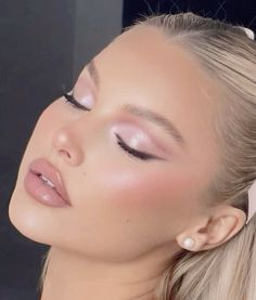 #makeup Pink Dress Makeup, Pink Eye Makeup, Prom Makeup Looks, Makijaż Smokey Eye, Dope Makeup