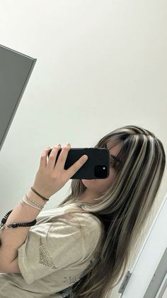 chunky highlights #chunkyhighlights Jet Black Hair Blonde Highlights, Big Chunky Highlights, Chunky Highlights Blue And Black, Hair Color Ideas Chunky Highlights, Preppy Hair Highlights, Black With Chunky Blonde Highlights, One Streak Hair, Dark Chunky Highlights, Chunky Gray Highlights