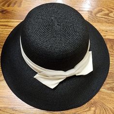 New Furtalk Wide Brim Floppy Beach Hat Color: Black With Cream Colored Bow Women’s Sun Hat/Wide Brimmed Beach Sun Hat Size Medium But Adjustable To Size Small Velcro Strap Built In To Adjust!! Material Is High-Quality Paper Straw, Fashionable, Functional, And Stylish! Wide Brimmed Beach Sun Hat Size Medium But Adjusts To Small. Velcro Strap Built In To Adjust!! High Uv Upf Sun Protection With Full Brim Perfect Beach Hat For Vacation! Chin Strap Included A Packable And Foldable Summer Hat That Is Elegant Black Hats For Beach Season, Elegant Black Beach Season Hats, Black Short Brim Boater Hat For Beach Season, Black Boater Hat With Short Brim For Beach Season, Summer Black Boater Hat For Vacation, Black Summer Boater Hat With Short Brim, Black Short Brim Boater Hat For Vacation, Black Boater Hat With Wide Brim For Beach Season, Black Wide Brim Boater Hat For Beach Season