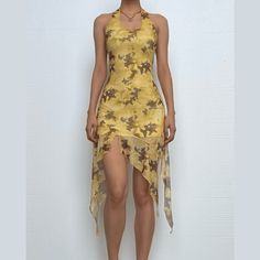 Please refer to our sizing chart for a guideline when choosing a size. 5 business days order processing time. 90% polyester 10% spandex Dark Academia Dresses, Streetwear Grunge, Yellow Midi Dress, Long Bodycon Dress, Corsets And Bustiers, Maxi Dress Party, Long Sleeve Bodycon Dress, Printed Maxi, Corset Dress