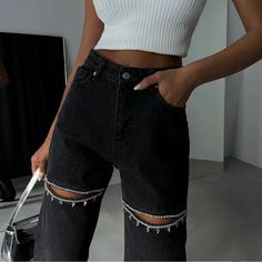 Brand New, High Rise Wide Jeans, Size 6 In Zara Jeans, Length 45 Inch Long, Waist 29 Inch, Inseam 32.5 Inch Elegant Silver Zara Bottoms, Elegant Silver Bottoms By Zara, Elegant Silver Bottoms From Zara, Taylor Swift Jeans, Hot Weather Outfits, Casual Denim Pants, Black Ripped Jeans, Wide Jeans, Zara Jeans