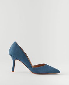 Elevate your style with the Ann Taylor New Azra Suede Pumps, a testament to sophistication and comfort. These pumps feature a sleek, pointy toe design and are crafted from rich, underwater teal suede that adds a pop of color to any outfit.

- Size: 9
- Color: Underwater Teal
- Material: Leather
- Gender: Female
- Heel Height: 3 1/4 inches

Perfect for both office and evening wear, these pumps come with a padded footbed to ensure comfort throughout the day. The artfully contoured shape enhances t Suede Kitten Heels With Pointed Toe And 4-inch Heel, Suede Court Shoes With Padded Heel And Medium Width, Suede Pointed Toe Court Shoes With 4-inch Heel, Suede Kitten Heels With 4-inch Heel, Suede Court Shoes With 4-inch Heel And Pointed Toe, Fitted Suede Court Shoes With Sculpted Heel, Fitted Suede Heels With Wrapped Heel, Suede Court Shoes With Deep Heel Cup, 4-inch Heel Suede Pointed Toe Heels