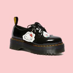 Cute Shoes Black, How To Draw Platform Shoes, Emo Platform Shoes, Sanrio Shoes, Cute Platform Shoes, Aesthetic Platform Shoes, Hello Kitty Doc Martens, Hello Kitty Platforms, Hello Kitty Platform Sandals