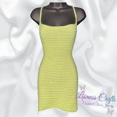 * Reflective effect best show with flash on  * Image: Reflective Neon Yellow  * For special request color(s) not listed contact me * Put waist & bust measurement in personalization box * Message me for reflective yarn Fitted Mini Crochet Dress For Party, Fitted Crochet Dress For Summer Party, Green Fitted Crochet Dress For Party, Fitted Elegant Green Crochet Dress, Elegant Fitted Green Crochet Dress, Elegant Green Fitted Crochet Dress, Neon Crochet, Split Skirt, Crochet Art