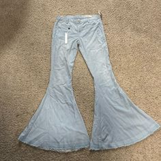 In Great Condition, Never Worn. Camo Jeans, Kick Flare Jeans, Embellished Jeans, Blank Nyc, Straight Leg Denim, Slim Straight Jeans, Pants Color, Light Denim, Jeans Flare