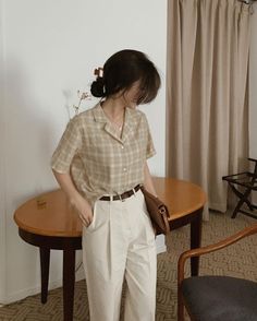 Style Kampus, Casual Outfits College, In Fashion Outfits, Work Outfits Office, Combo Outfits, Next In Fashion, Business Casual Looks, Elegant Outfit Classy, Western Wear Outfits