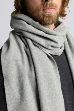 The ultimate fall-winter accessory remastered: Our classic scarf is now woven from 100% recycled wool, increasing the share of cashmere from 10% to 45% for even greater comfort. With the luxurious warmth of wool and incomparable softness of cashmere, you'll be begging summer to stay away. Cashmere Wool, Wool Scarf, Winter Accessories, Cashmere, Fall Winter, Wool, Grey