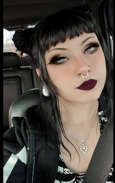 Piercing Beautiful Goth Makeup, Cute Dark Eyeshadow Looks, Punk Hair And Makeup, Gothic Makeup Ideas Dark Beauty, Black Makeup Looks Goth, Colorful Punk Makeup, Goth Hair Women, Autumn Goth Makeup, Metalhead Makeup Tutorial