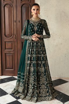 Pakistani Wedding Wear Bottle Green Heavily Embellished Pishwas Dress Fancy Anarkali Dress, Teal Anarkali, Nora Lovely, Indian Fits, Desi Fits, Dress Saree, Anarkali Dresses, Turkish Dress, Silk Anarkali