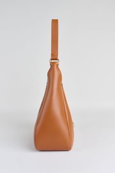 Our napa leather hobo bag is designed with a beautiful gold closure & interior slip pocket. Elie Tahari Napa Leather Hobo Handbag 100% Leather Made in Italy Leather Hobo Handbags, Hobo Handbag, Elie Tahari, Leather Hobo Bag, Hobo Handbags, Leather Hobo, Nappa Leather, Global Fashion, Hobo Bag