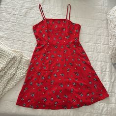 Super Pretty Altar’d State Red Floral Sundress. A-Line Style Sundress With Pretty Red, And Blue Floral Material. Would Love To Keep But Runs A Little Small In The Waist. Zip Up Back And Skinny Adjustable Straps. Brand New With Tags. Size Small. Casual Red A-line Mini Dress, Red A-line Floral Dress For Summer, Red Floral Print Mini Dress For Casual Occasions, Casual Red Floral Dress For Day Out, Red A-line Floral Summer Dress, Red Floral Sundress For Spring, Red Mini Sundress For Day Out, Red Floral Print Sleeveless Sundress, Red Floral Print Knee-length Dress