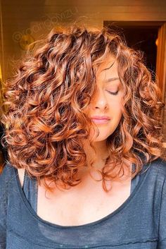 Curly Bob Haircuts, Perfect Curly Hair, Curly Prom Hair, Natural Curly Hair Cuts, Bob Haircut Curly, Long Hair Ponytail, Short Hair Lengths, Curly Wedding Hair, Bob Haircut With Bangs