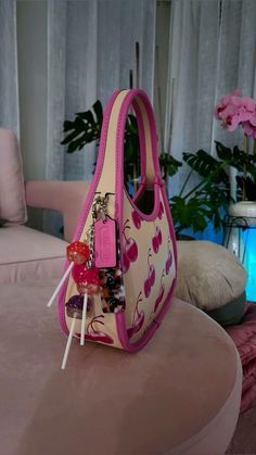 Trending Bags, Fendi Bag, Colorful Handbags, Girly Accessories