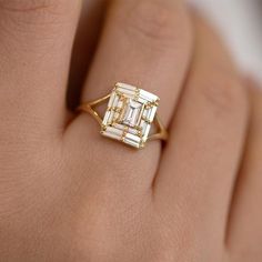 Baguette Engagement Ring, Ring Baguette, Ring Man, Modern Engagement Rings, Morganite Engagement, Amber Ring, Classic Engagement Rings, Morganite Engagement Ring