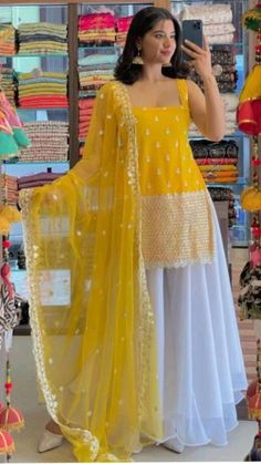 Function Dresses, Trendy Outfits Indian, Simple Frocks