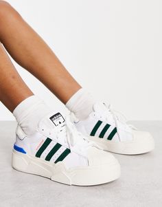 White Adidas Platform Sneakers For Streetwear, Adidas Forum Low Verte, Adidas Lace-up Sneakers With White Sole, Adidas Lace-up Platform Sneakers With White Sole, All White Adidas Superstars, Spring Swag, Black Chuck Taylors, Chunky Platform Sneakers, Black Chucks