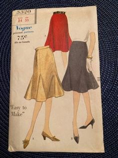 two women's skirts are shown on the front and back of a sewing pattern