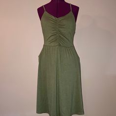 Women’s Spaghetti Strap Green Dress. Brand New With The Tags. Size Medium. Has Side Pockets. Yathon Brand. Casual Green Sundress With Spaghetti Straps, Casual Cami Sundress With Adjustable Straps, Green Sundress With Spaghetti Straps For Day Out, Casual Sundress With Spaghetti Straps For Day Out, Casual Green Cami Sundress, Fitted Cami Sundress Casual, Fitted Cami Sundress In Casual Style, Fitted Cami Sundress Casual Style, Casual Fitted Cami Sundress