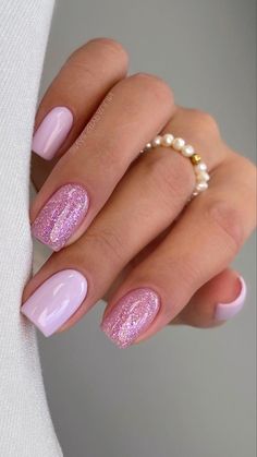 Discover 30 Short Classy Nails You Need to Try to Be THAT Girl! Get inspired by nagel inspo for every occasion, from chic short acrylic nails designs to festive Christmas gel nails. Embrace colourful nails and colorful nails for a pop of fun, or keep it elegant with short French styles and classy nails. Explore the timeless beauty of milky nails and summery nails, perfect for any season. Whether you’re looking for sophisticated work nails or trendy designs, these ideas have you covered! Coffin Fall Nails, Short Classy Nails, Festive Christmas Nails, Fake Nails White, Holiday Acrylic Nails, Ballet Nails, Girly Acrylic, Christmas Gel, Milky Nails