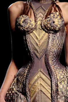 Bodice detail of Jean Paul Gaultier woven dress 2010 Couture, Jean Paul Gaultier Haute Couture, Fashion Textiles, Hussein Chalayan, Paul Gaultier Spring, Bustiers, Paul Gaultier