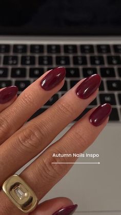 Need some winter nail inspo? Look no further👀💅 We’ve got you covered! Cherry Wine Nails, Red Summer Nails, Red Gel Nails, Kutek Disney, Dark Red Nails, Wine Nails, Maroon Nails, Red Acrylic Nails, Cherry Wine