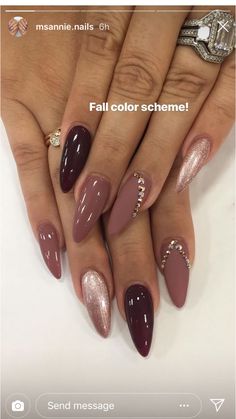 Elegant Dark Nails, Short Almond Shape Nail Ideas, November Nail Ideas Almond, Natur Nails, Mauve Nails With Design, Thanksgiving Nails Acrylic Oval, Winery Nail Designs, Fall Nails With Jewels, Fall Oval Nails Design