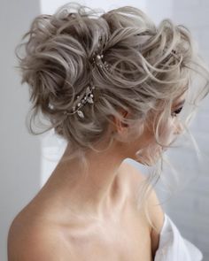 Wedding Updos For Medium Hair 2024 Guide: 70+ Best Looks Romantic Updos For Medium Length Hair, Gray Hair Wedding Hairstyles, Gray Hair Wedding Styles, Wedding Hairstyles For Older Brides Over 50, Wedding Hair For Mom Of Bride, Messy High Updo Wedding, Messy Up Dos For Medium Hair, Updos For Medium Length Hair With Bangs, Hair Upstyles Wedding