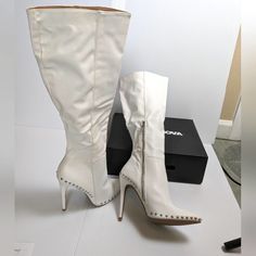 Fashion Nova Nwb Wild Diva Giselle Boots Size 7 White Small Nick On The Back Of Boot And A Few Little Marks. Otherwise Excellent Condition Nude Platform Sandals, White Stiletto Heels, Teal Heels, Rhinestone Pumps, 70 Fashion, Pink Wedges, Silver Boots, Yellow Sandals, Fashion Nova Shoes