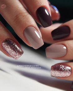 Elegant Fall Nails Designs, Greige Nails Design, Nail Ideas For 30th Birthday, Work Nails Professional Fall, September Wedding Nail Ideas, Neutral Fall Manicure, Wedding Nails Design Bridesmaid, Dip Nail Designs Winter, Fall Bridesmaid Nails