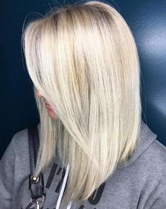 Long Platinum Blonde, Platinum Blonde Bobs, Medium Blonde Hair, Shoulder Length Bob, Medium Blonde, Ombré Hair