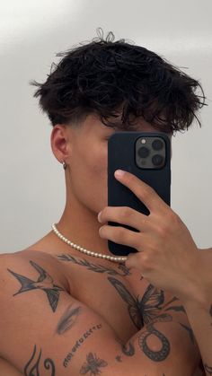 Low Taper Messy Top, Haircut Ideas For Men Straight Hair, Low Taper Fluffy Hair, Long Hair Low Fade, Messy Taper Fade, Mens Haircut Long On Top Messy, Textured Taper Fade, Low Taper Fade Haircut Straight Hair, Textured Fringe Low Taper